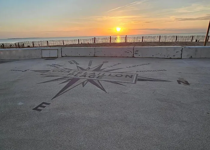 La Caravelle Apartment *